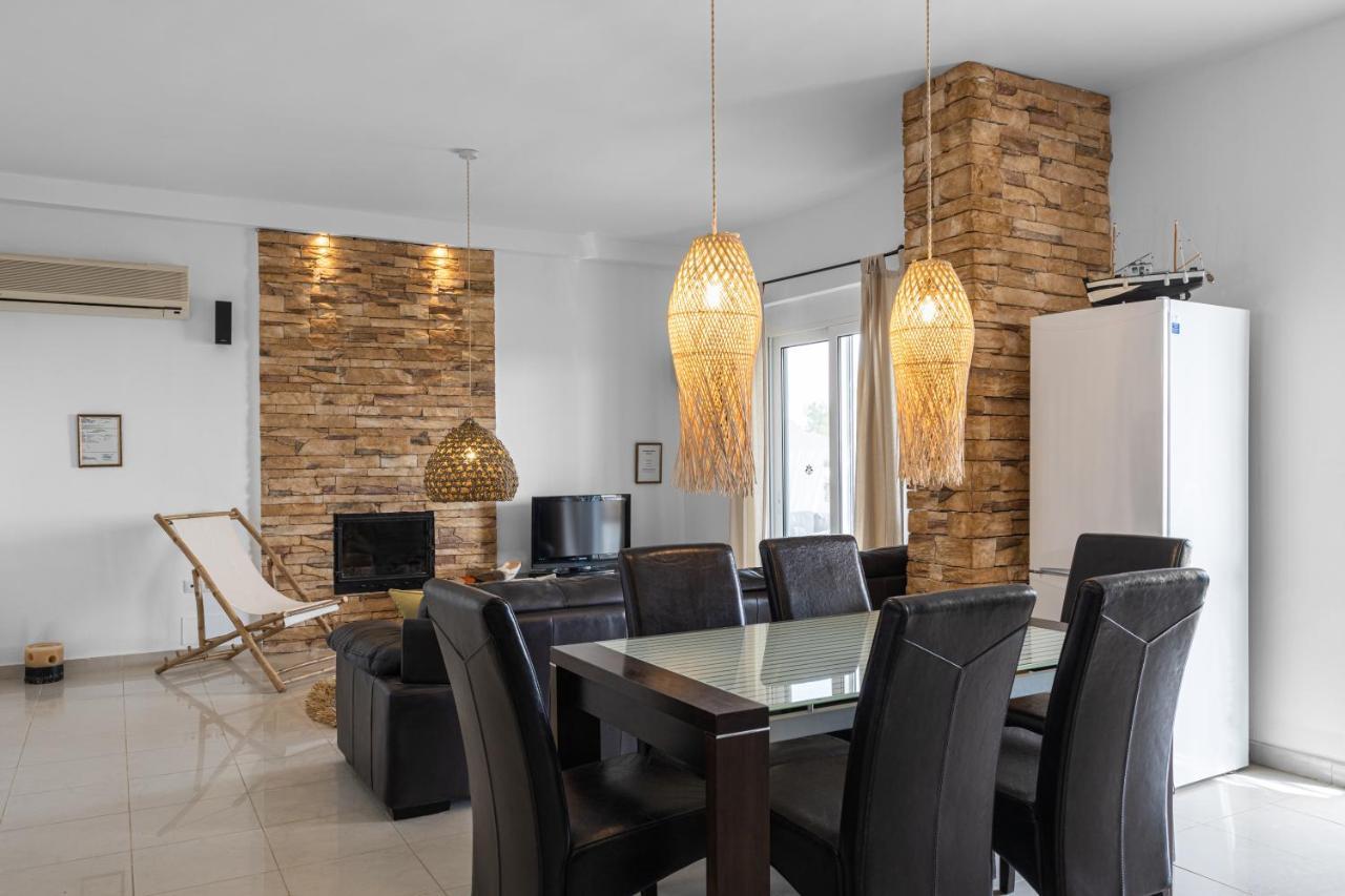 Villa Mamma Mia Gennadi Luaran gambar